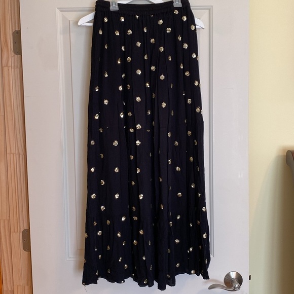 GOA Collection black tiered maxi skirt with circles of gold sequins size S/M - Picture 1 of 10